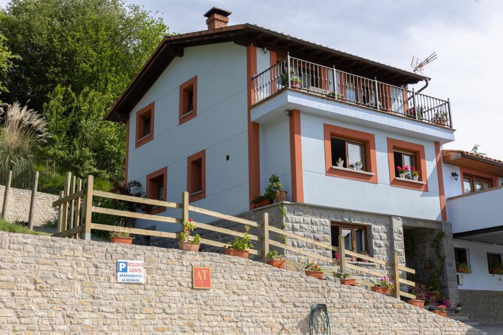 La Besnada Daire Onís Dış mekan fotoğraf